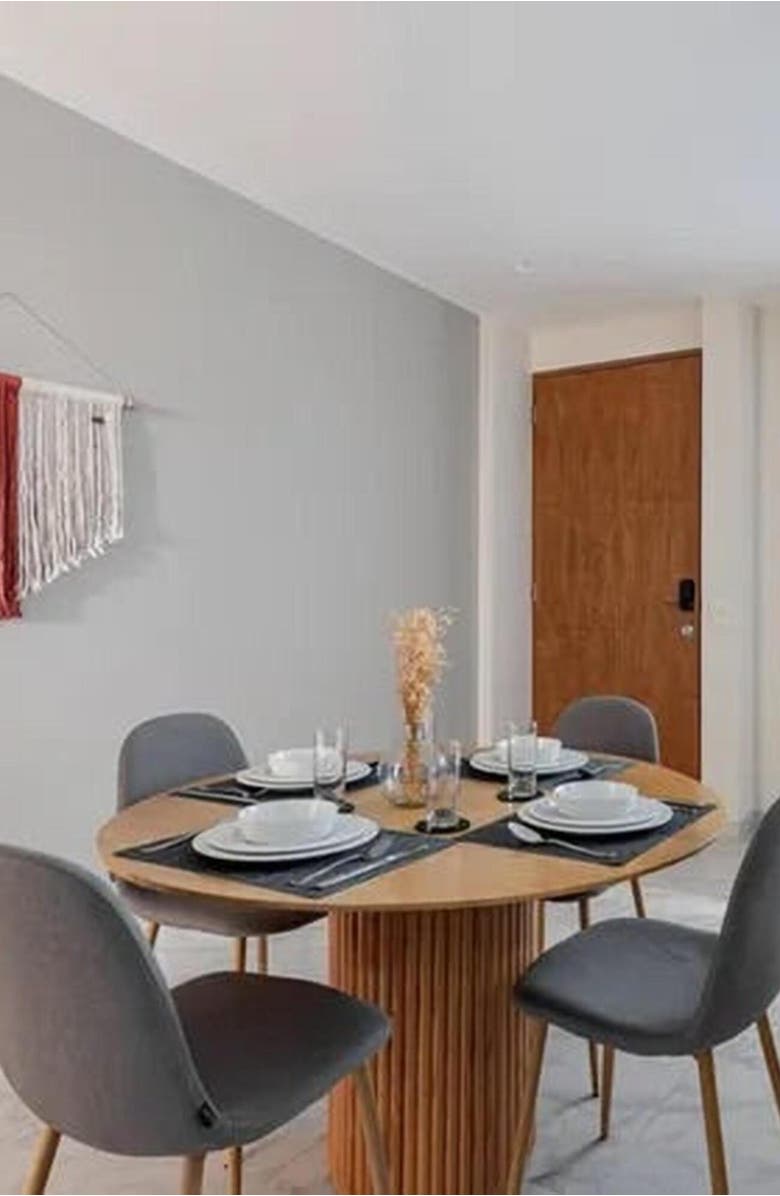 Rafful Estudio Wine Moving Wall Hanging, Alternate, color,