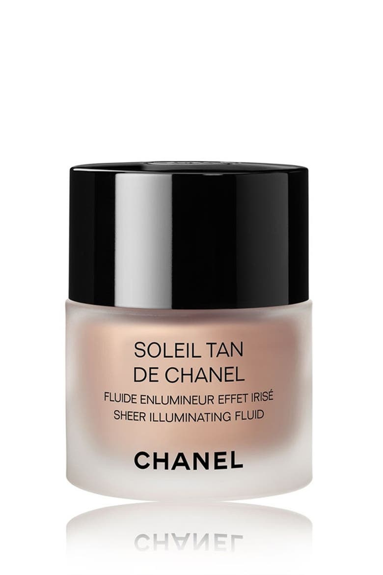 SOLEIL TAN DE CHANEL 
Sheer Illuminating Fluid, Main, color, SUNKISSED