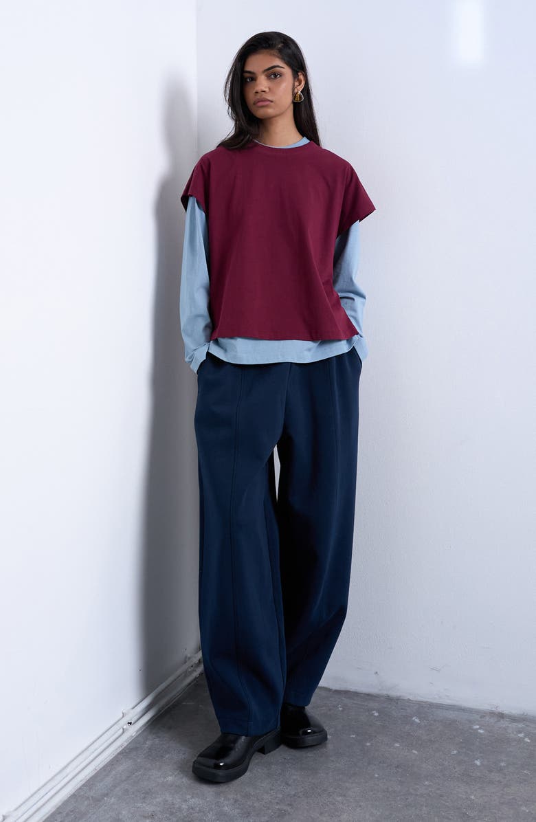 Topshop Pintuck Barrel Leg Joggers, Alternate, color, Navy