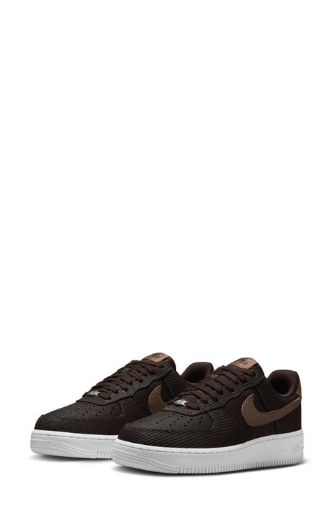 Air Force 1 '07 Basketball Sneaker (Women)