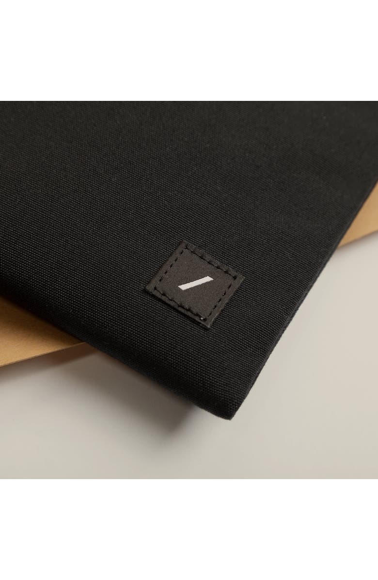 Native Union W.F.A Sleeve for MacBook, Alternate, color, Black 16"