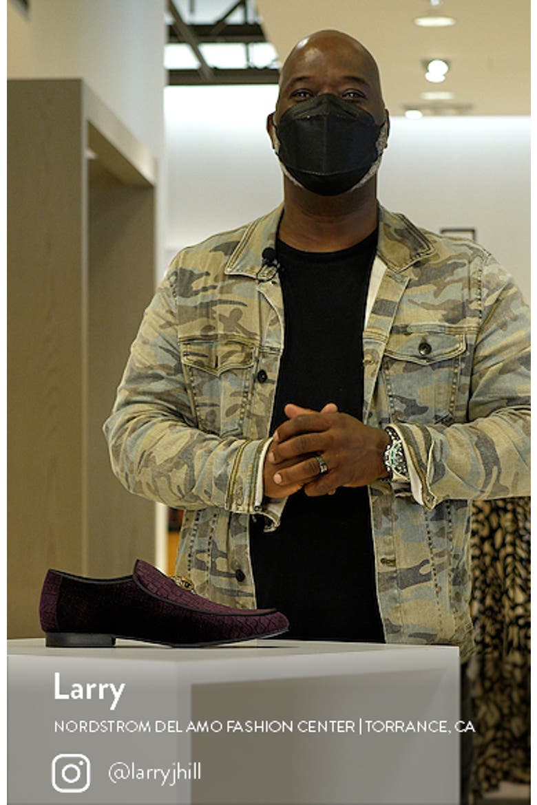 Hugh Eagle Velvet Loafer video