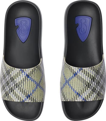 【Burberry】ブラック＆オフホワイト Dive チェック スライド Burberry Dive Embossed Check Pool Slide Sandal (Men) | Nordstrom