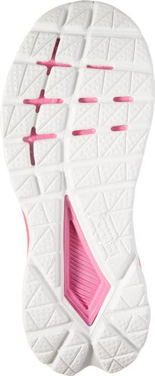 Mach 5 Running Shoe