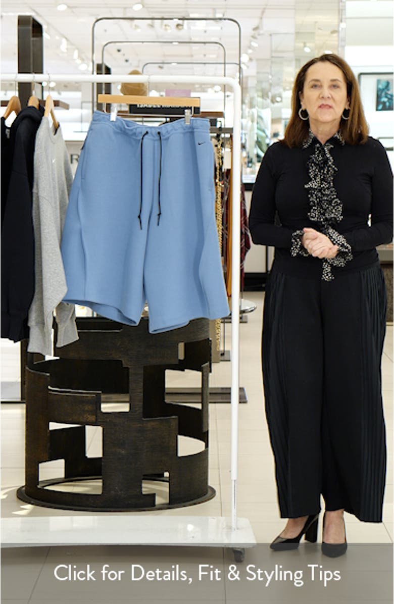 Tech Fleece Shorts, sales video thumbnail