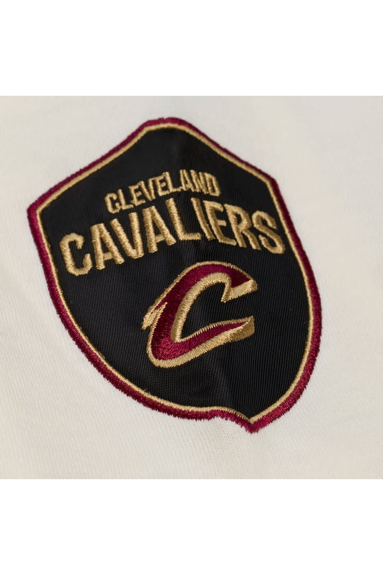 Men's Mitchell & Ness Cream Cleveland Cavaliers Hardwood Classics Chainstitch Premium T-Shirt, Alternate, color, Cream