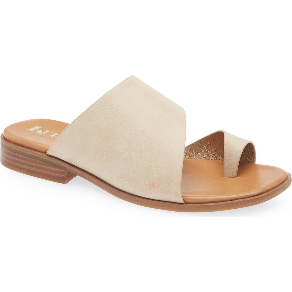 Korks Sareen Toe Loop Sandal In Cream