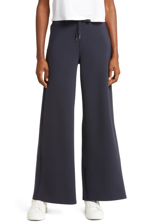 AirEssentials Wide Leg Pants