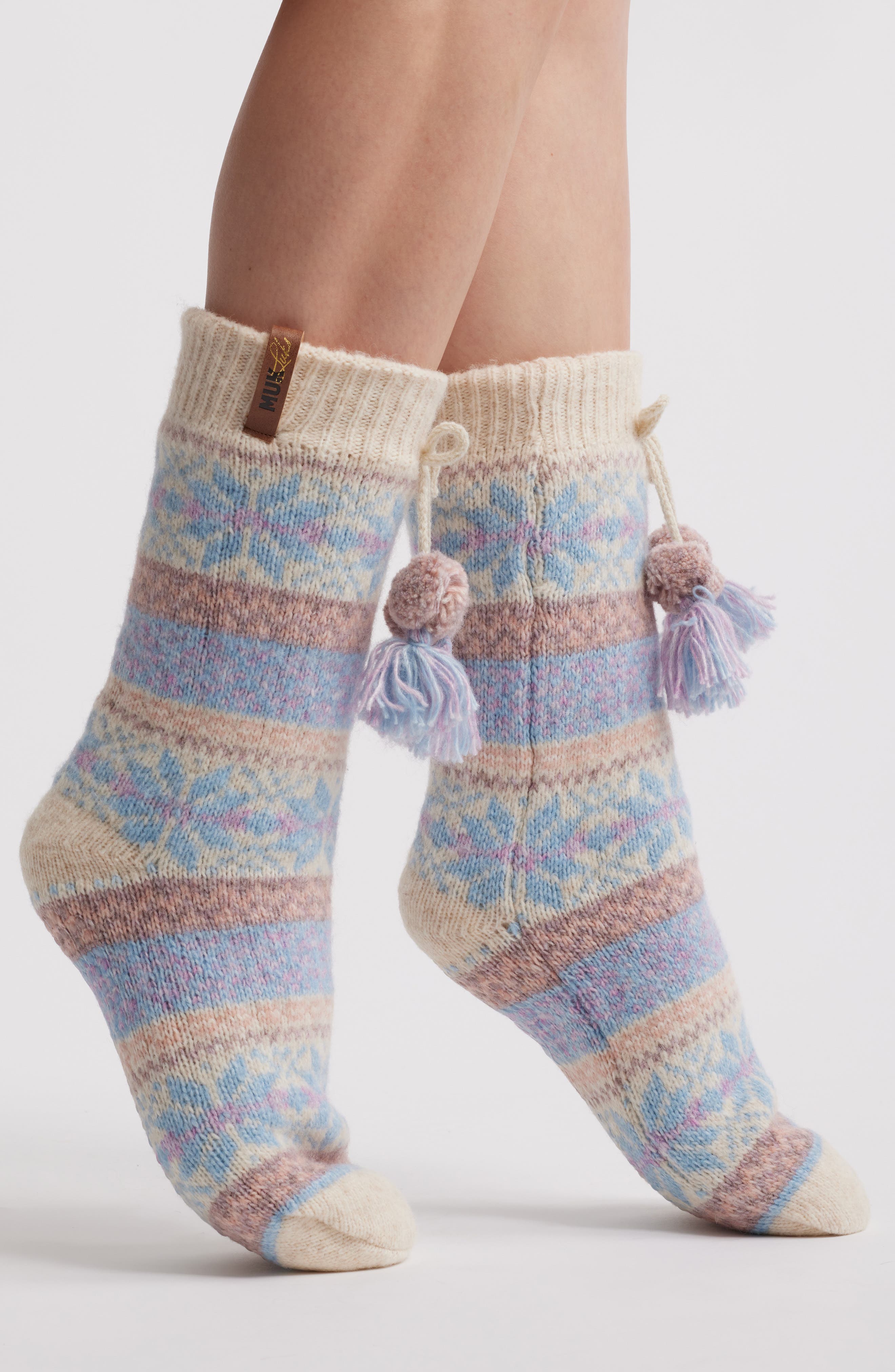 MUK LUKS Fair Isle Cottage Crew Socks in Pearl/Silver Fox 