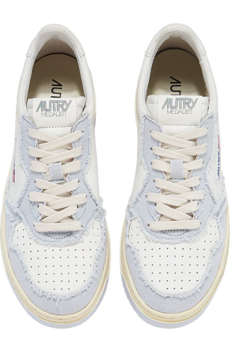 AUTRY Medalist Low Top Sneaker, Alternate, color, Quite Grey Canvas
