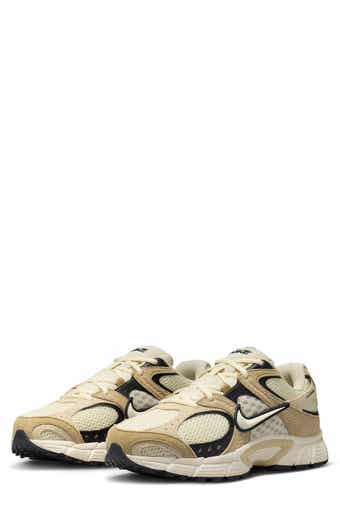 V5 RNR Sneaker