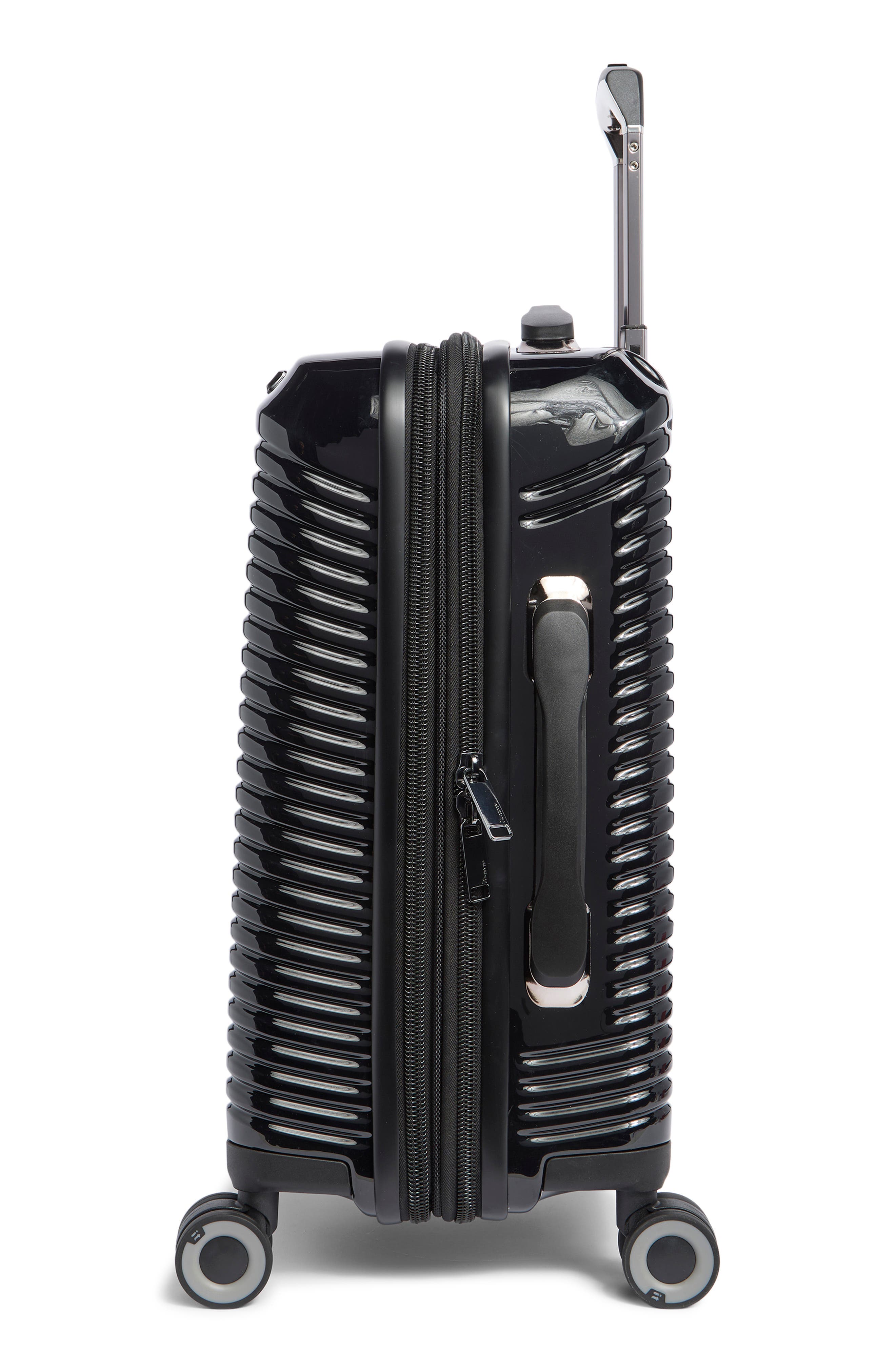 IT LUGGAGE Traversed 21-Inch Spinner Carry-On Luggage, Alternate, color, Black