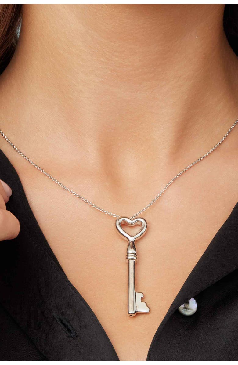 Oradina Key To My Heart Pendant Necklace in Sterling Silver, Alternate, color, Silver