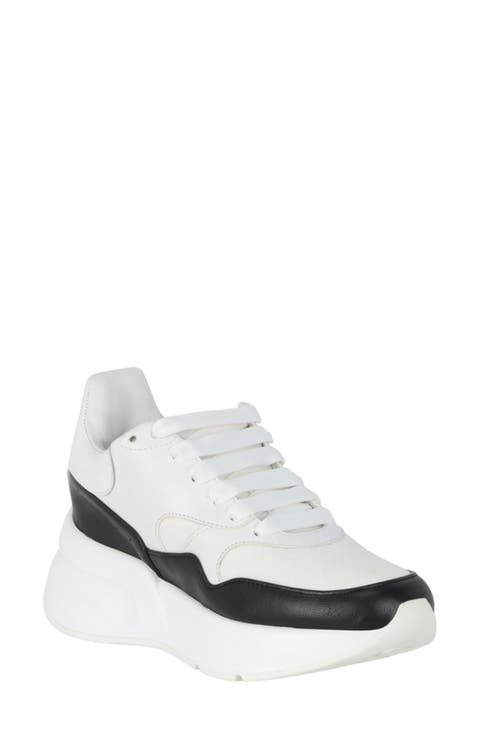 Oversize Runner Sneaker (Women)