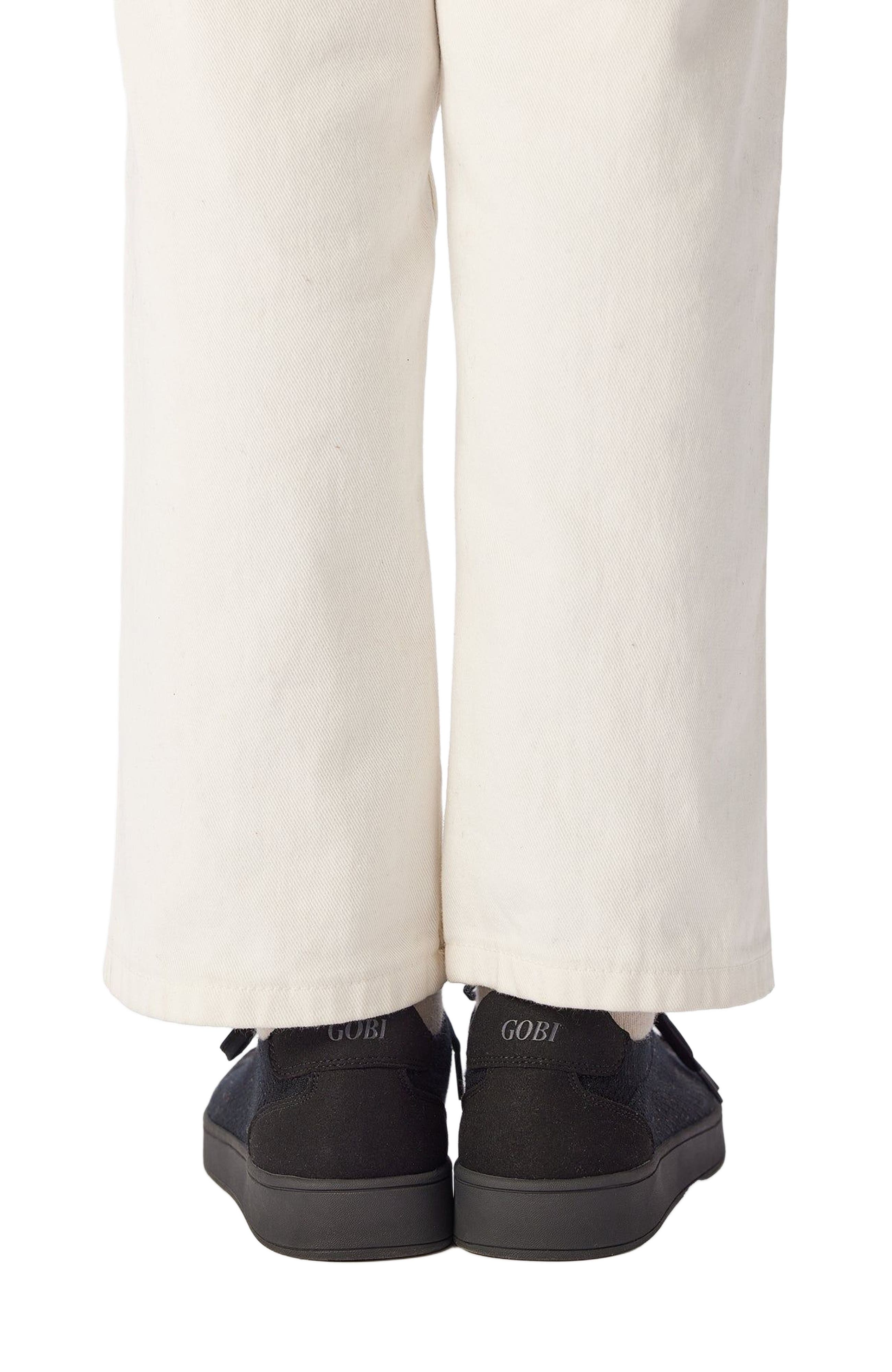 GOBI Mongolian Cashmere Mercerized Wool Cashmere Knitted Sneakers, Alternate, color, Black