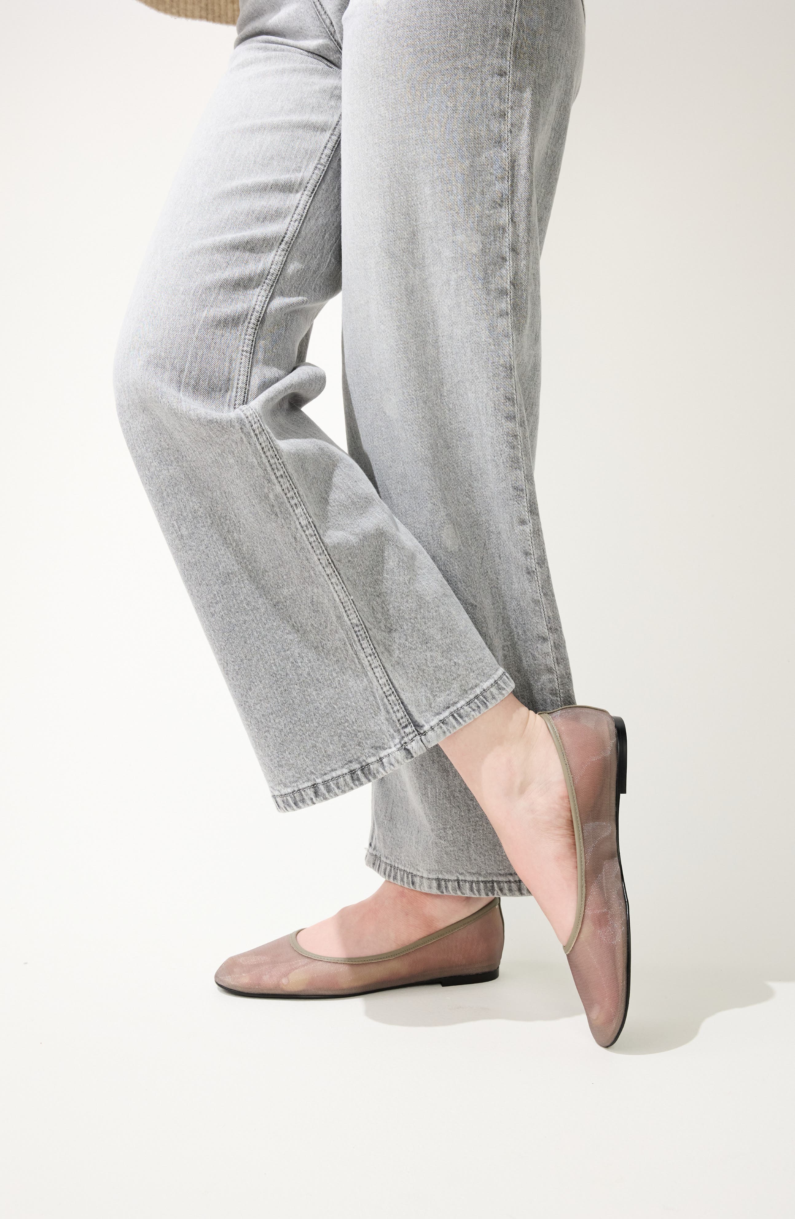 Sadie Flat, Alternate, color, TAUPE