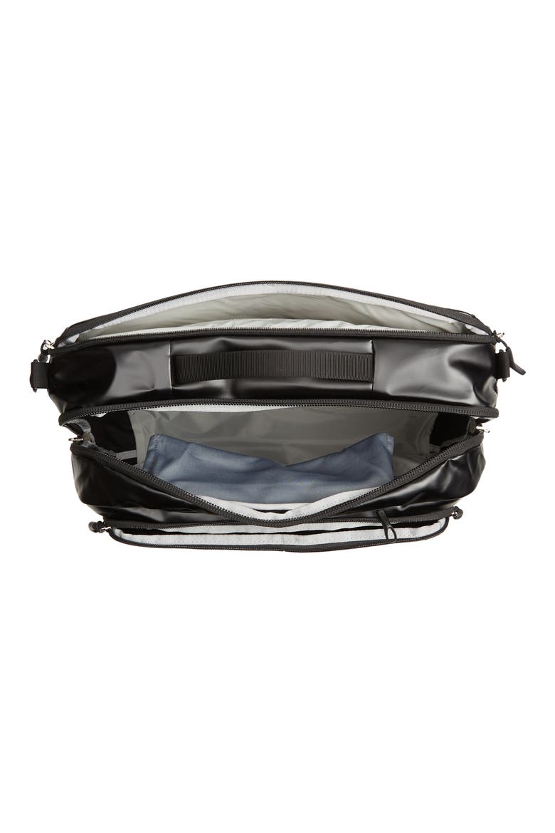 Transporter 20-Liter Boarding Bag, Alternate, color, BLACK