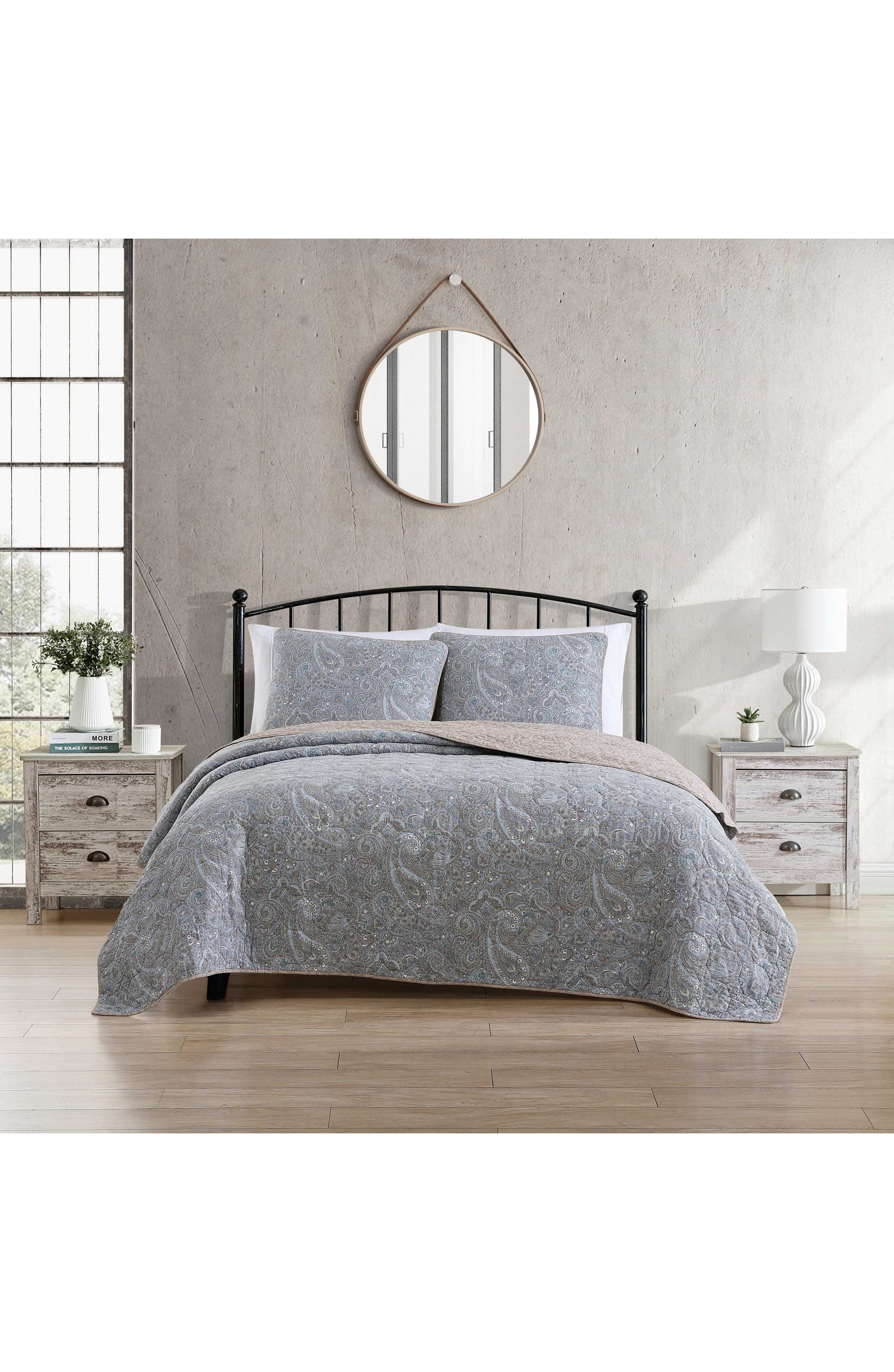 Emilia Reversible Quilt & Sham Set