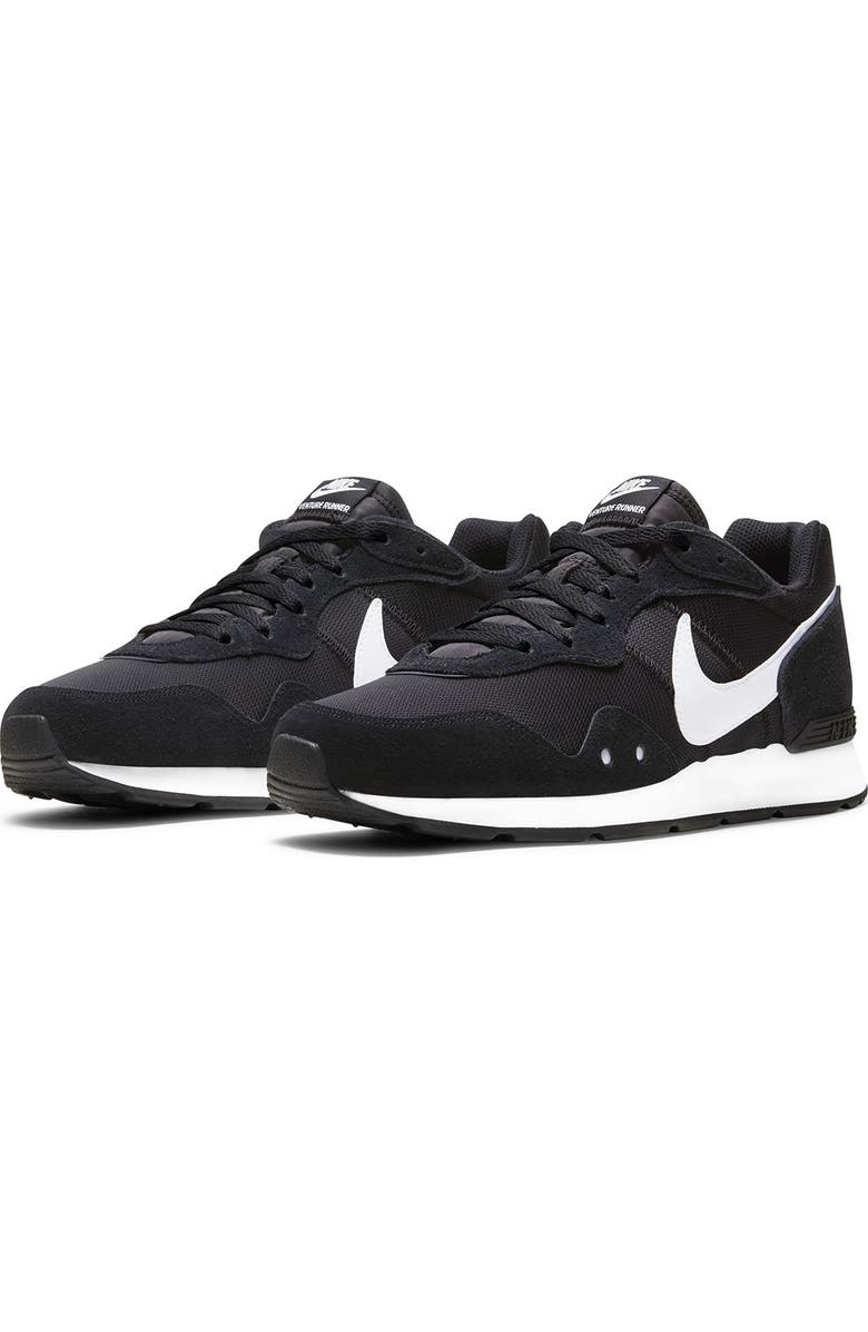 Nike Venture Runner Sneaker, Main, color,