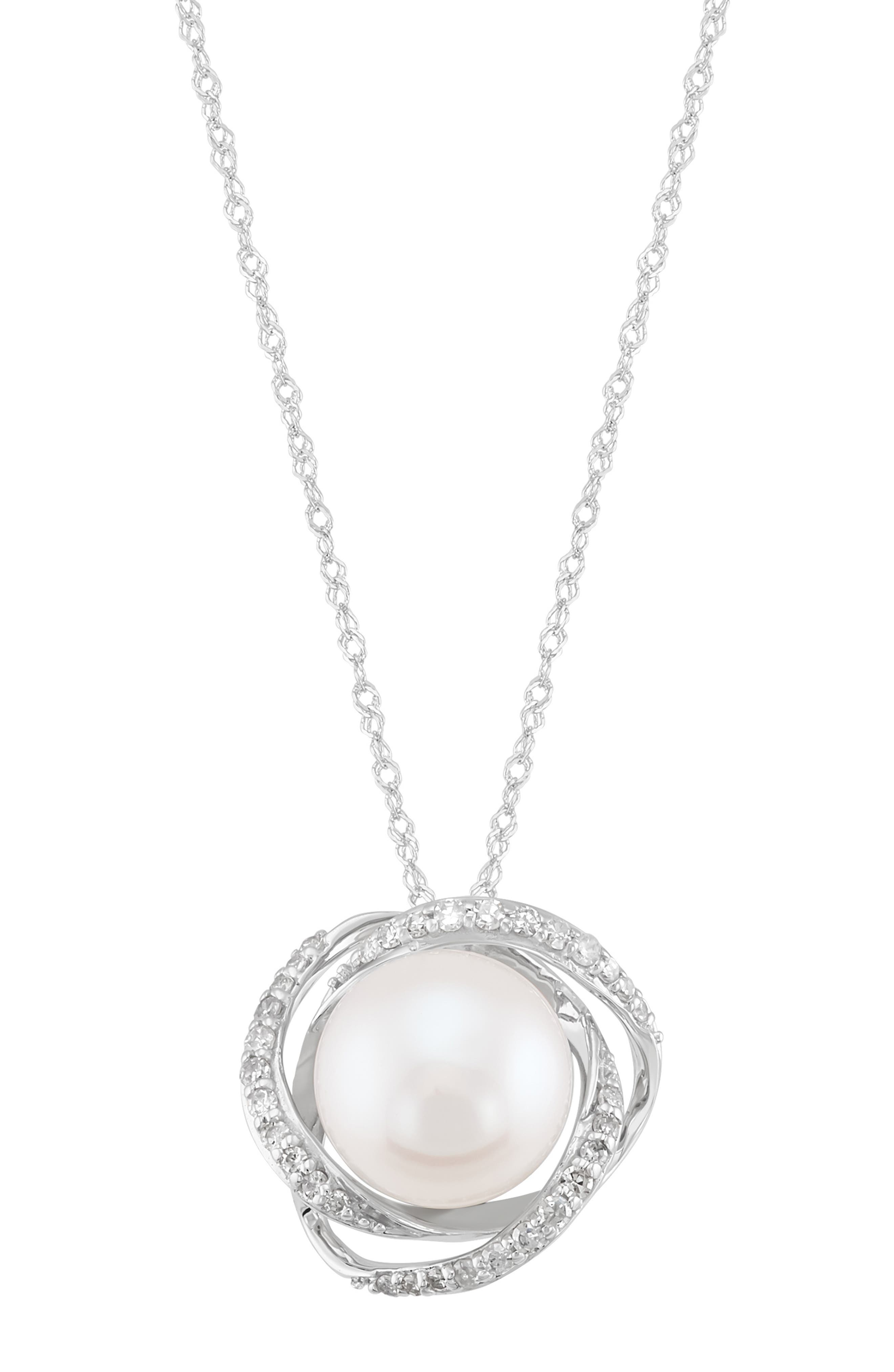 Frankie & Zoe 8mm Freshwater Pearl & Diamond Pendant Necklace