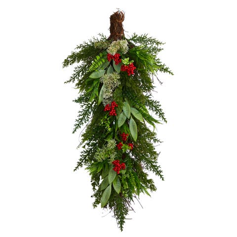 30-in Cedar and Berry Artificial Christmas Swag