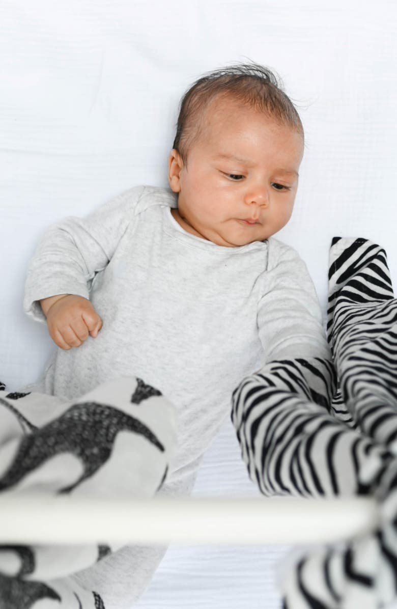 ETTA LOVES 3-Pack Animal Sensory Organic Cotton Muslin Blankets, Alternate, color, Animal Print Mixed