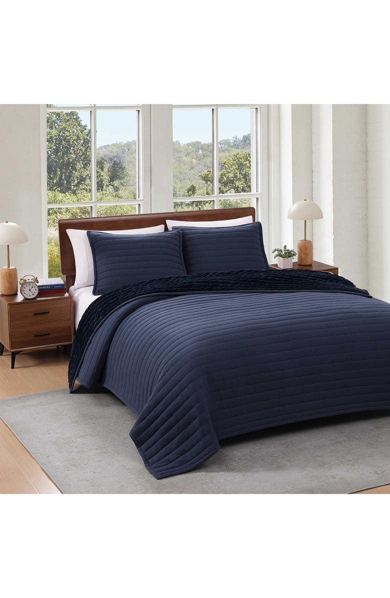 Tommy Hilfiger Classic Comfort Quilt & Shams Set, Alternate, color, Navy Blue