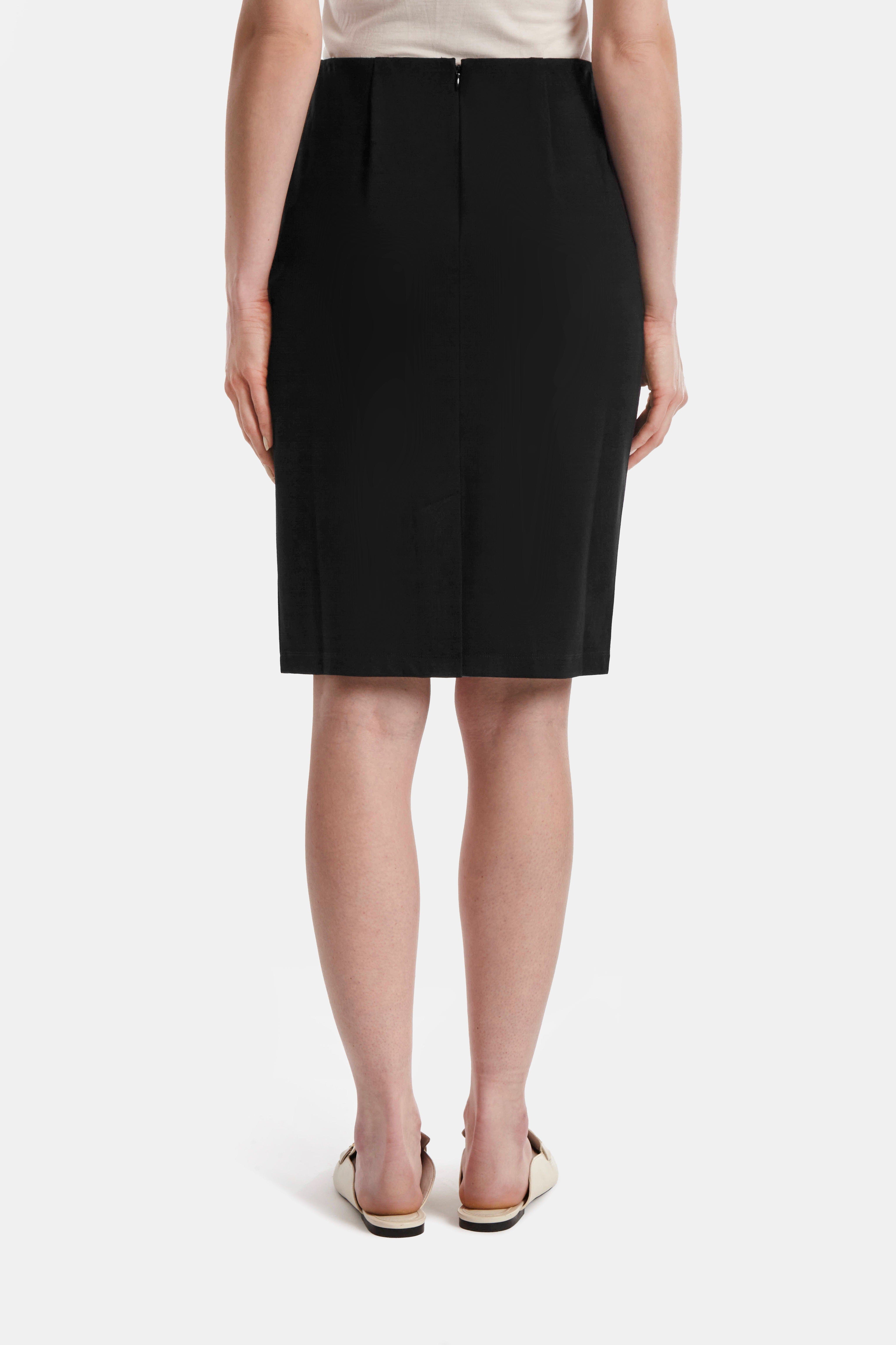 THE TOWN SKIRT - image 2