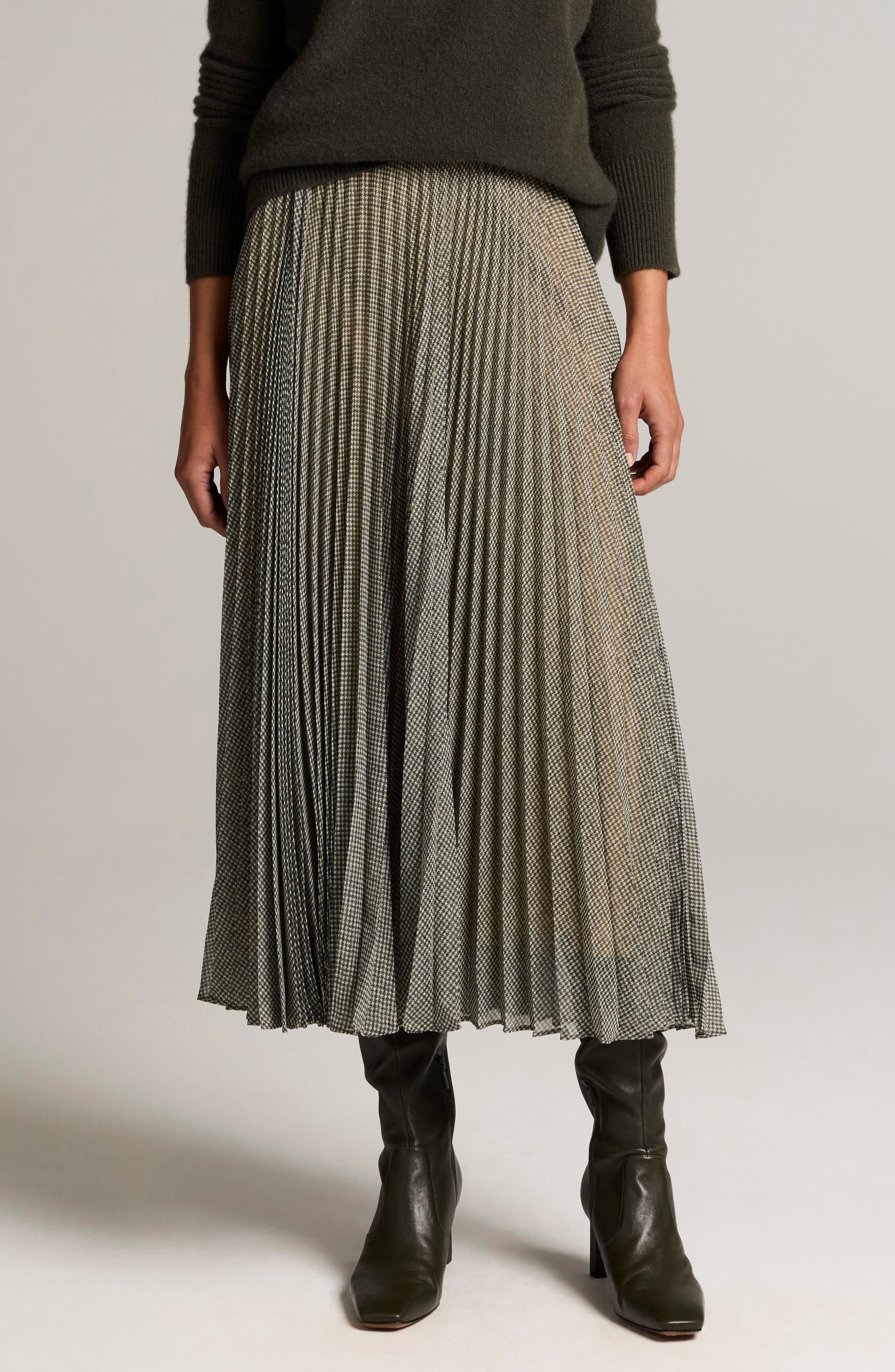 Vince Sheer Houndstooth Pleated Pullonskirt In Multi