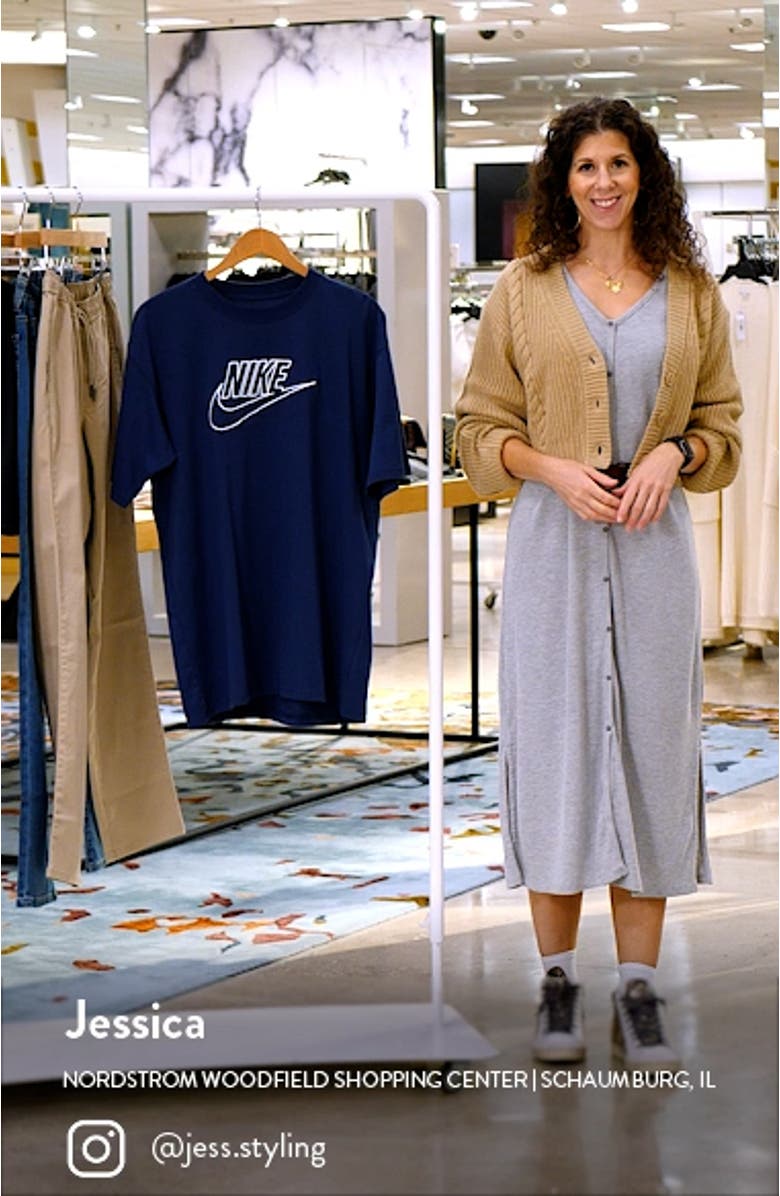 Sportswear Max 90 Embroidered Logo T-Shirt, sales video thumbnail