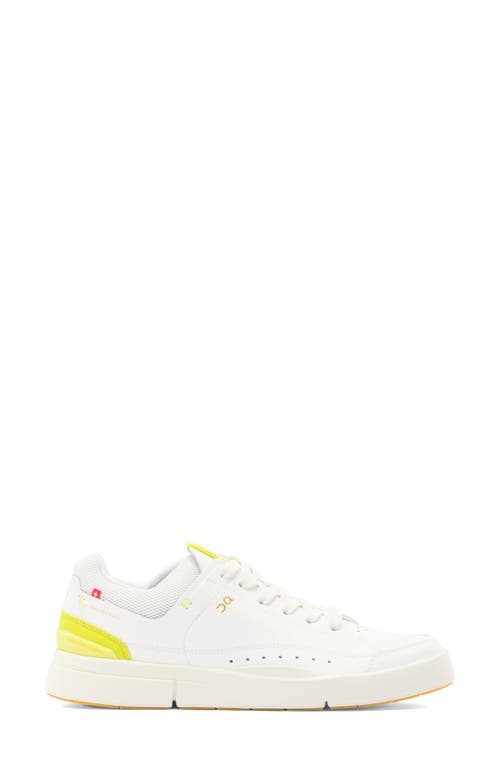 On The Roger Centre Court Sneakers In White/limelight