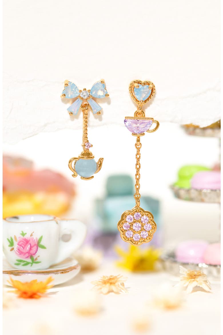 Disney Alice In Wonderland Dangle Earring Set, Alternate, color, GOLD