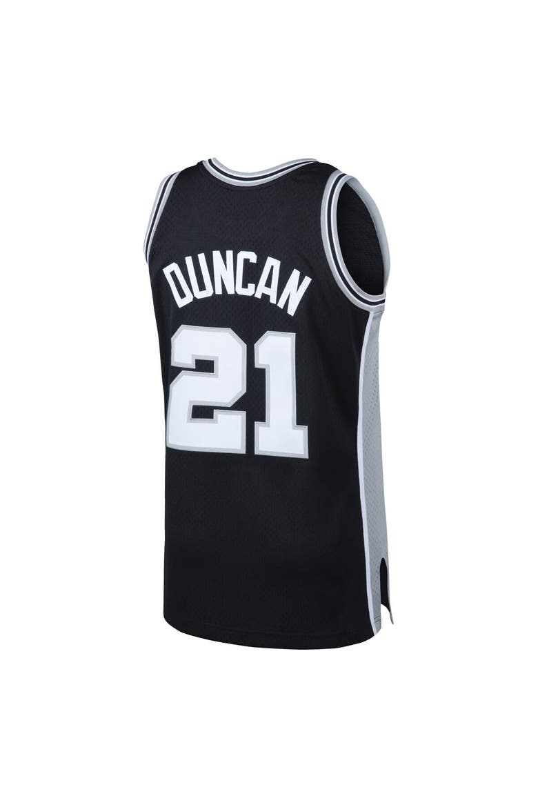 Men's Mitchell & Ness Tim Duncan Black San Antonio Spurs 1998/99 Hardwood Classics Swingman Jersey, Alternate, color, Black