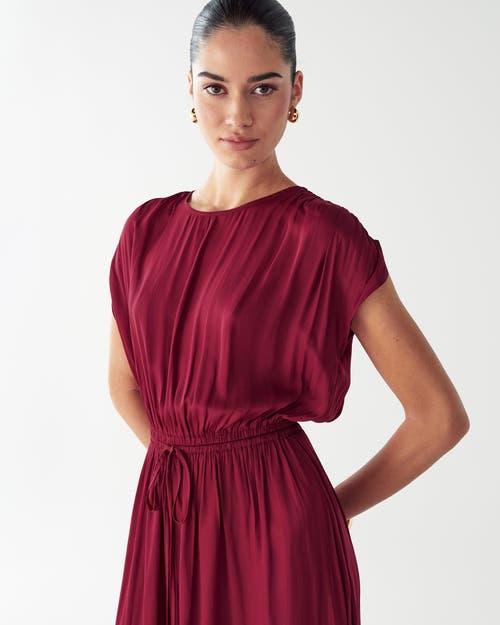 Willa Carol Tucked Dress In Burgundy