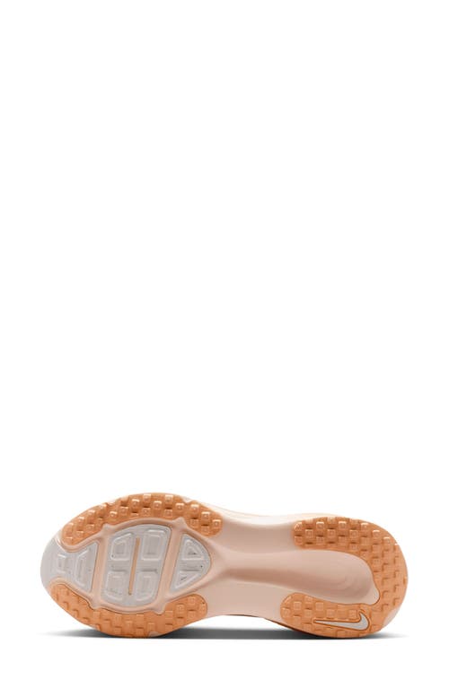 Nike Vomero 18 Running Shoe In Multi
