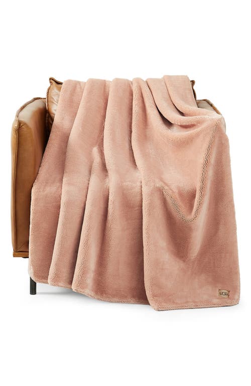 Ugg(r) Whitecap Fleece Throw Blanket