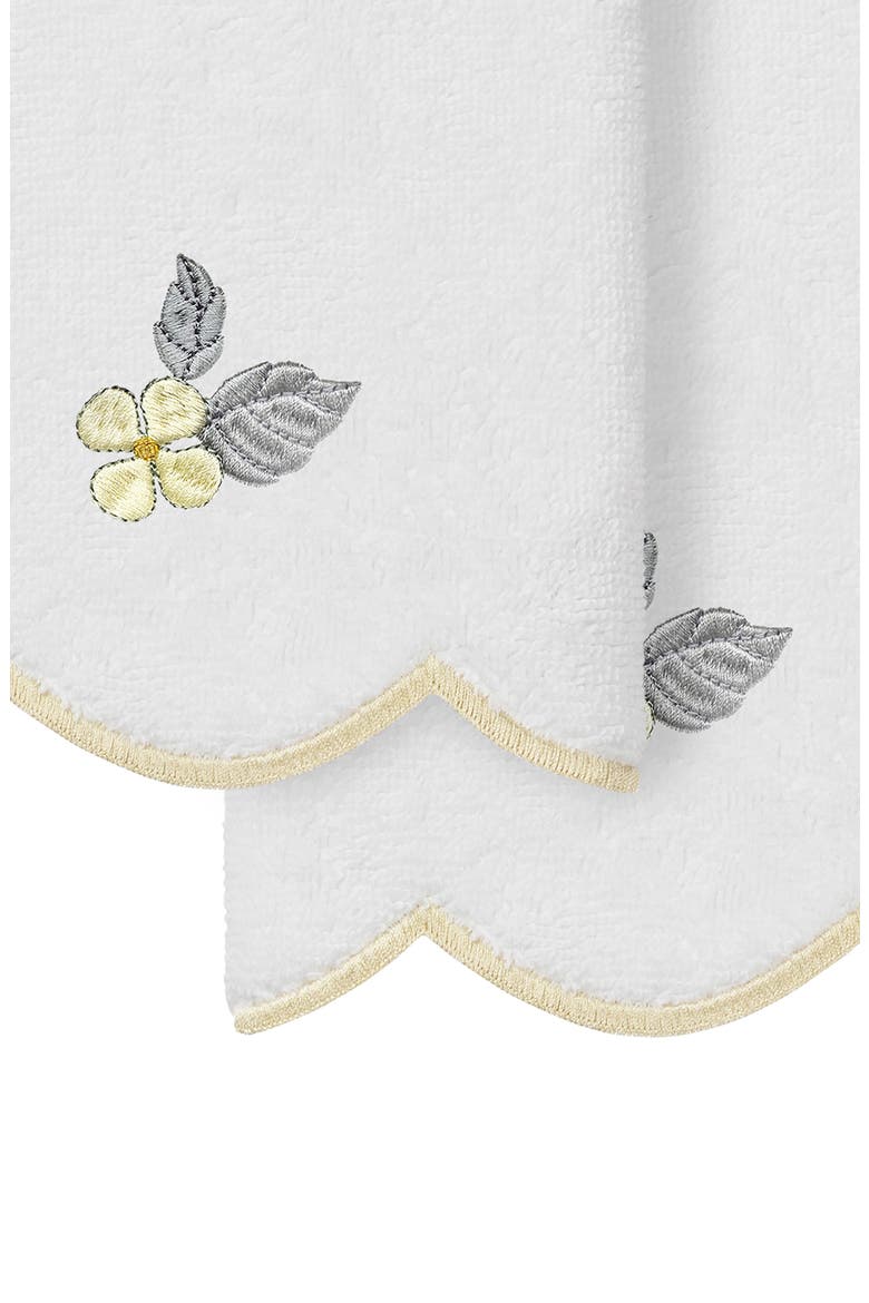 Hydea Scallop 2-Piece Embellished Fingertip Towel Set, Alternate, color, WHITE/ BEIGE