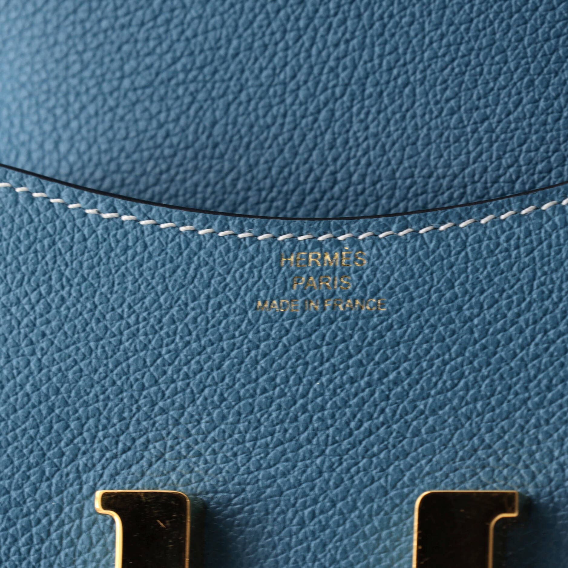 81034712 Constance Slim Wallet Evercolor, Alternate, color, 
