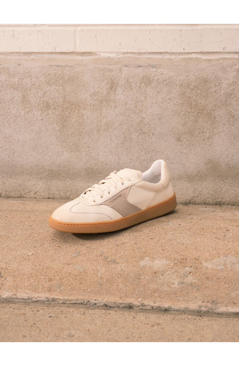 Magnanni Zori Sneaker, Alternate, color, White