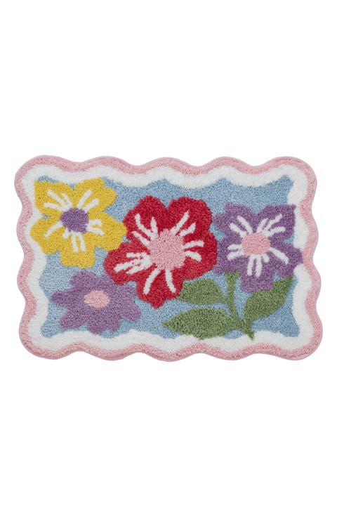 Scalloped Edge Tufted Bath Mat