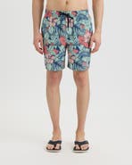 Salt Life Sailfish Blossom Printed Volley Boardshorts