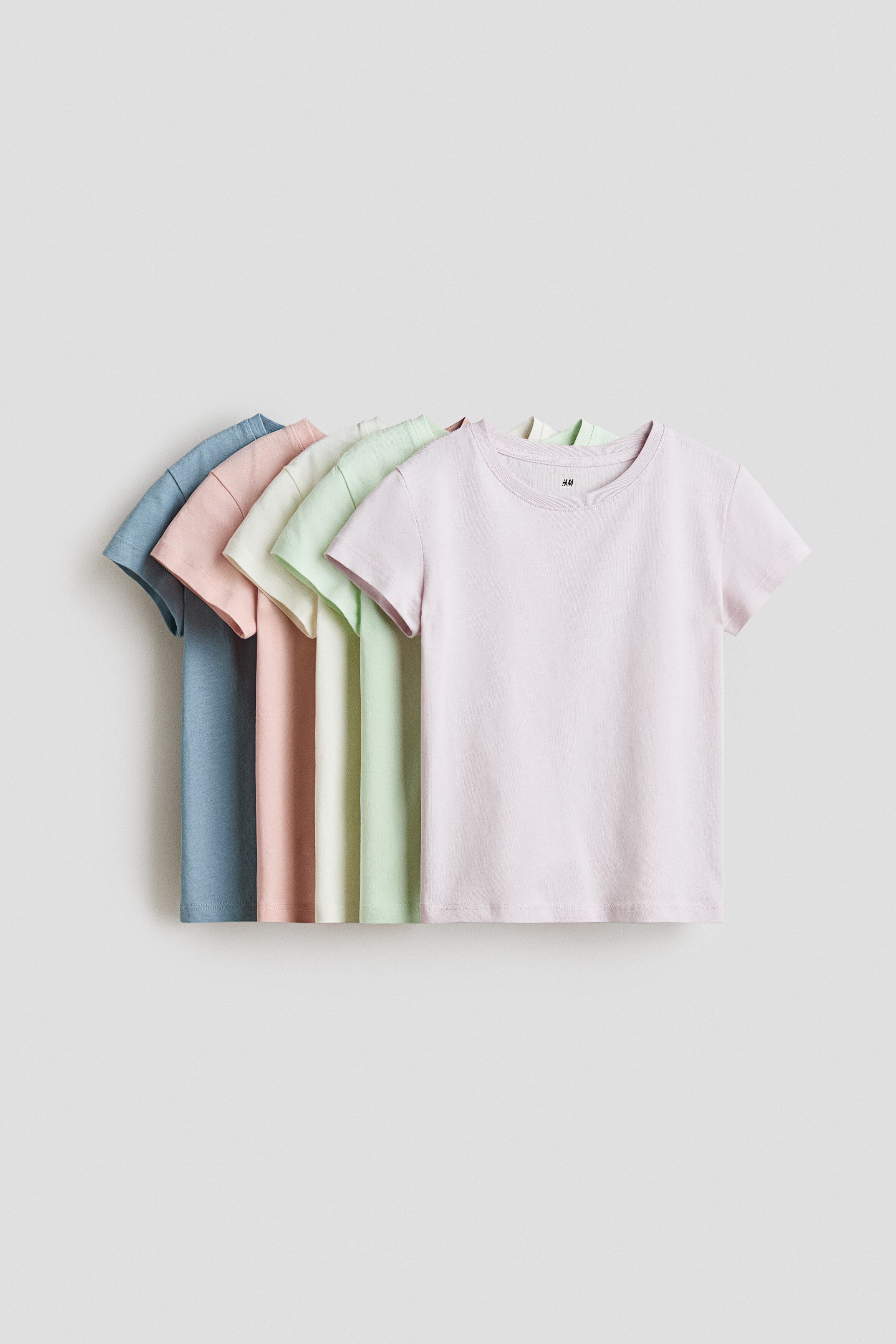 Light purple/light green