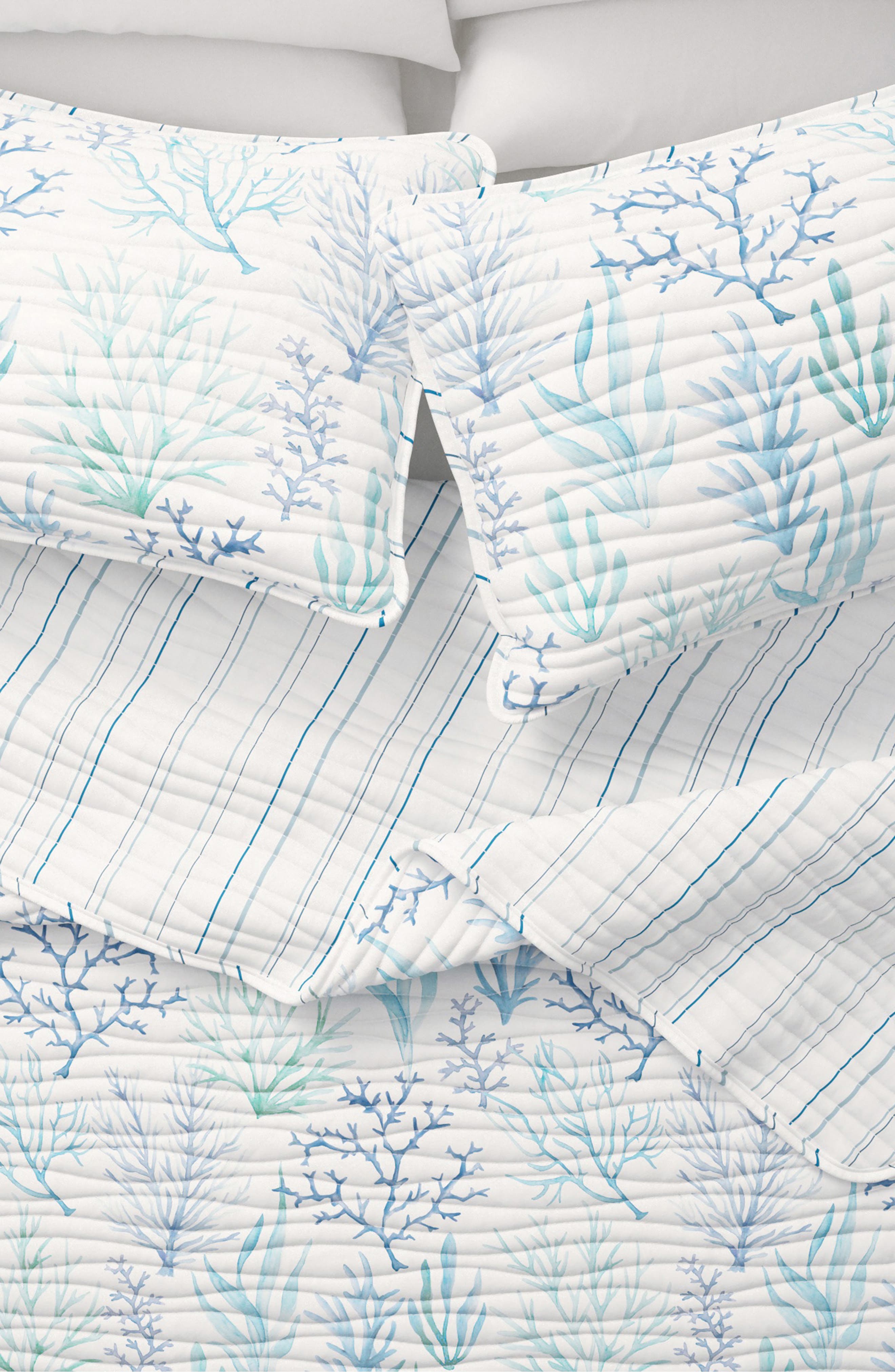 Woven & Weft Navy Nautical Quilt Set | Nordstromrack
