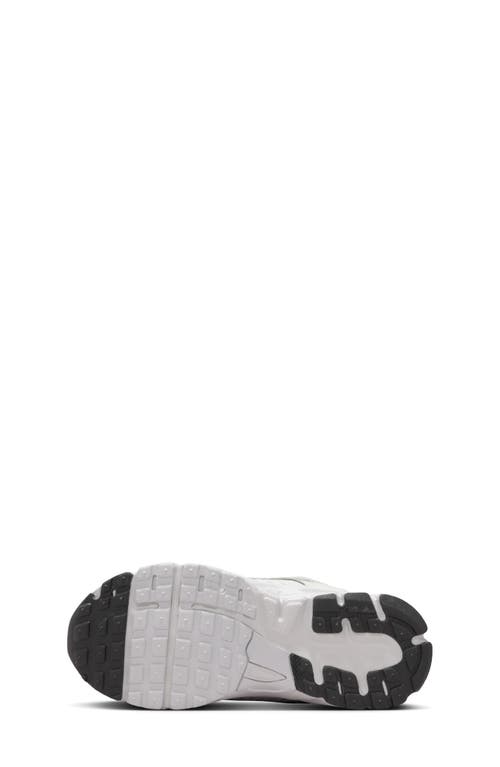 Nike Kids' Vomero 5 Sneaker