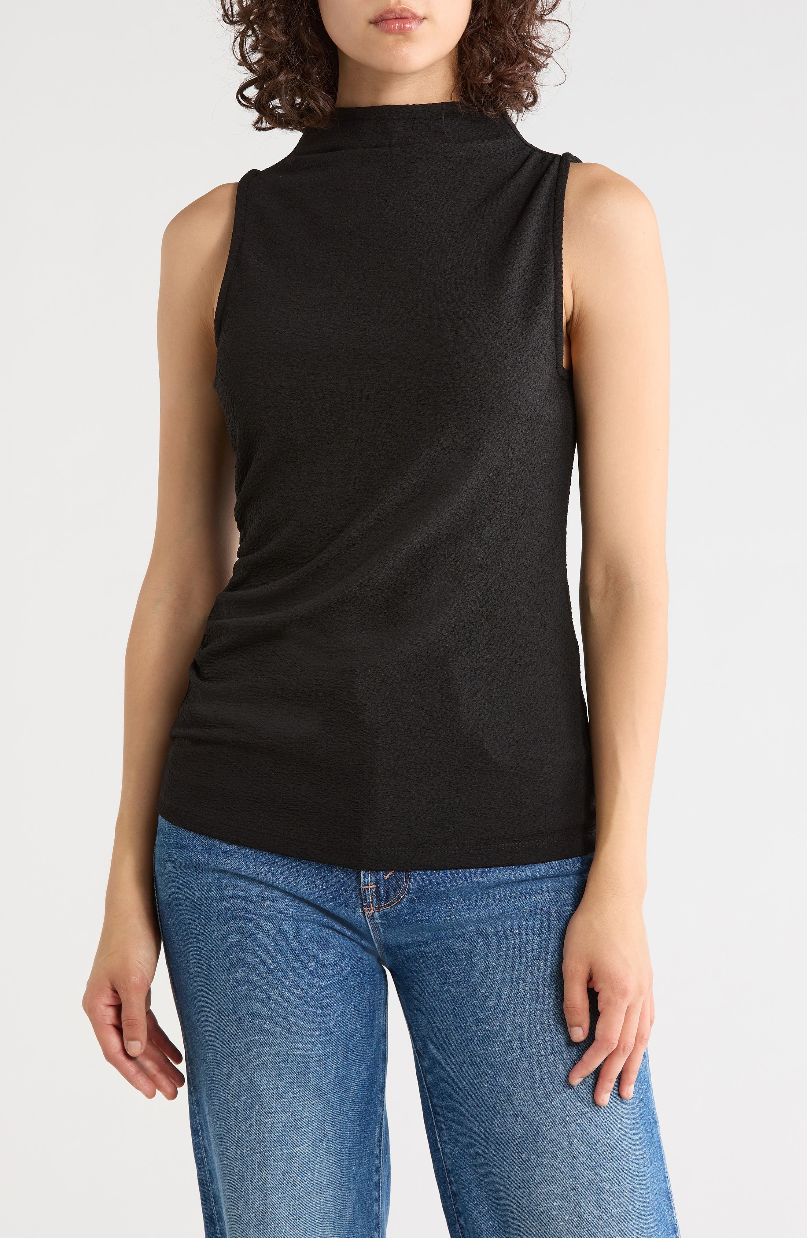 Textured Boat Neck Sleeveless Top