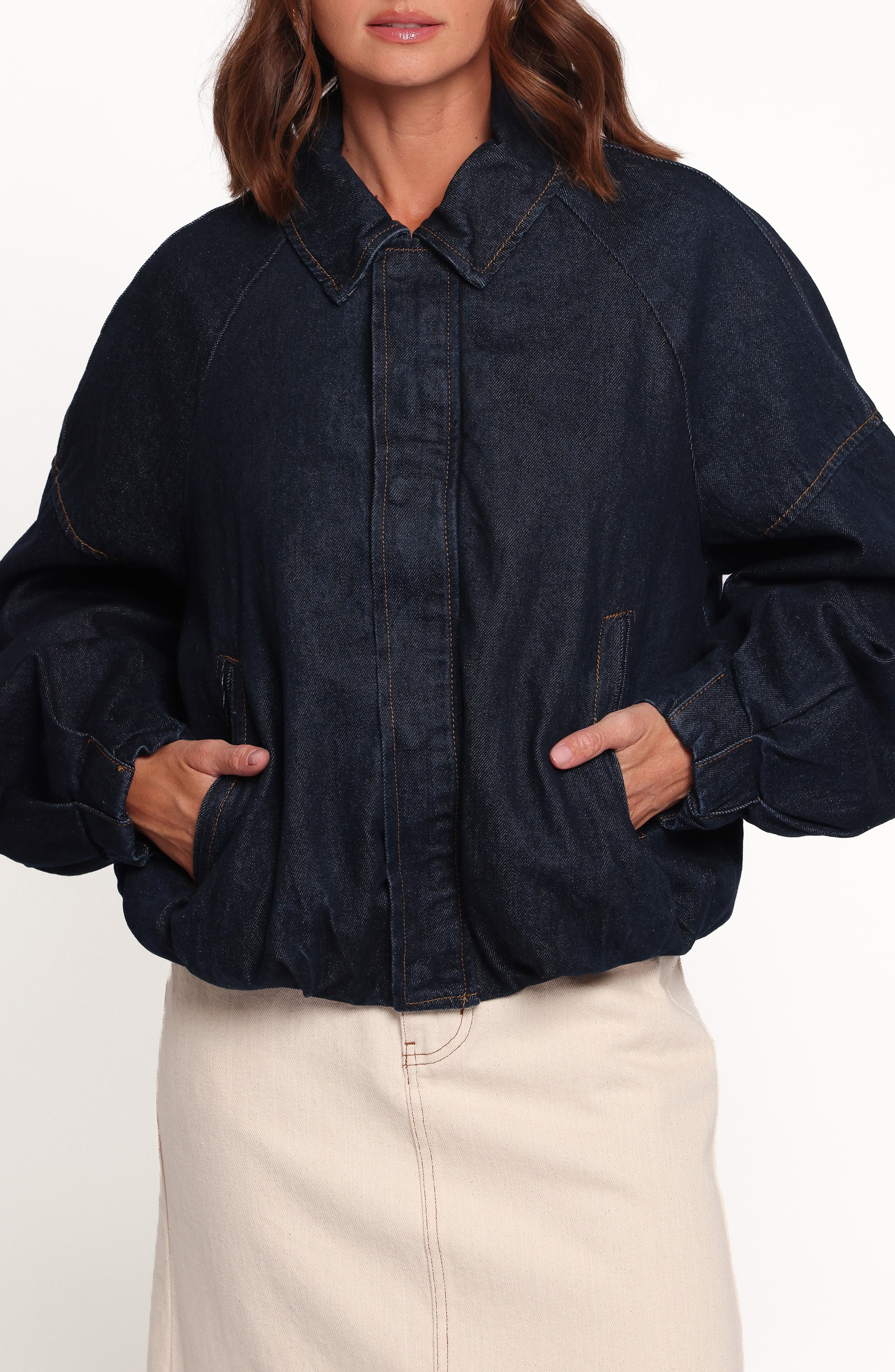 selected DARK DENIM WASH