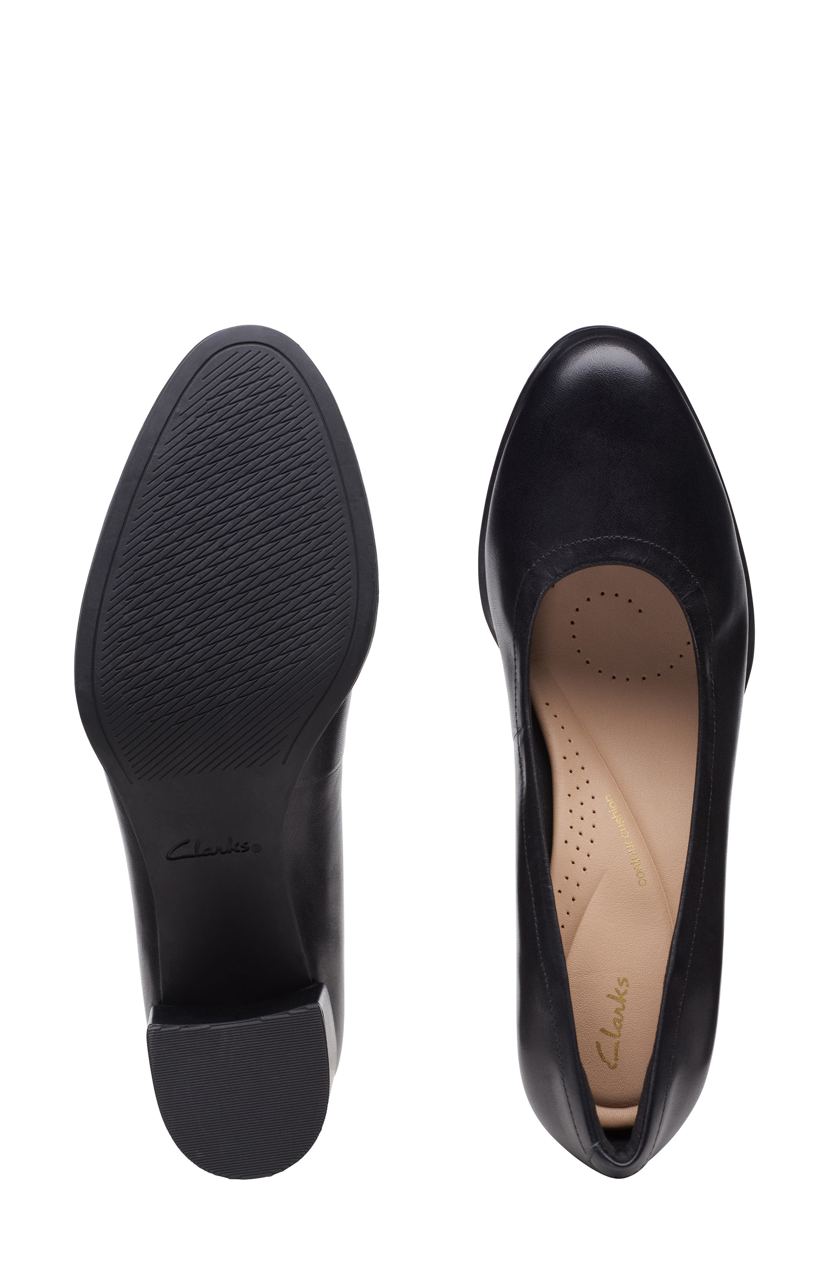 Clarks<sup>®</sup> Freva55 Court Pump, Alternate, color, Black Leat