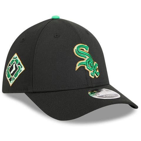 Men's New Era  Black Chicago White Sox 2026 St. Patrick's Day 39THIRTY Flex Hat