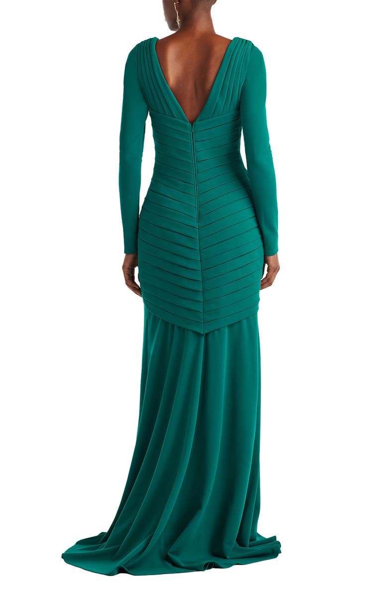 Tadashi Shoji Pleat Detail Long Sleeve Gown, Alternate, color, Emerald