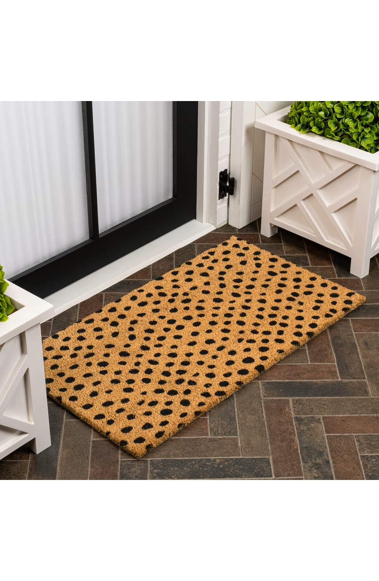 JONATHAN Y Peater Classic Casual Commerical Natural Coir Indoor/Outdoor Mat, Alternate, color, Natural Black Dot